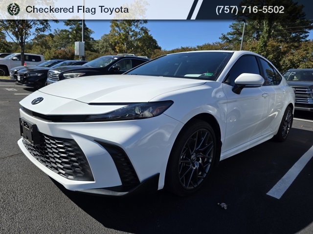 Used 2025 Toyota Camry SE