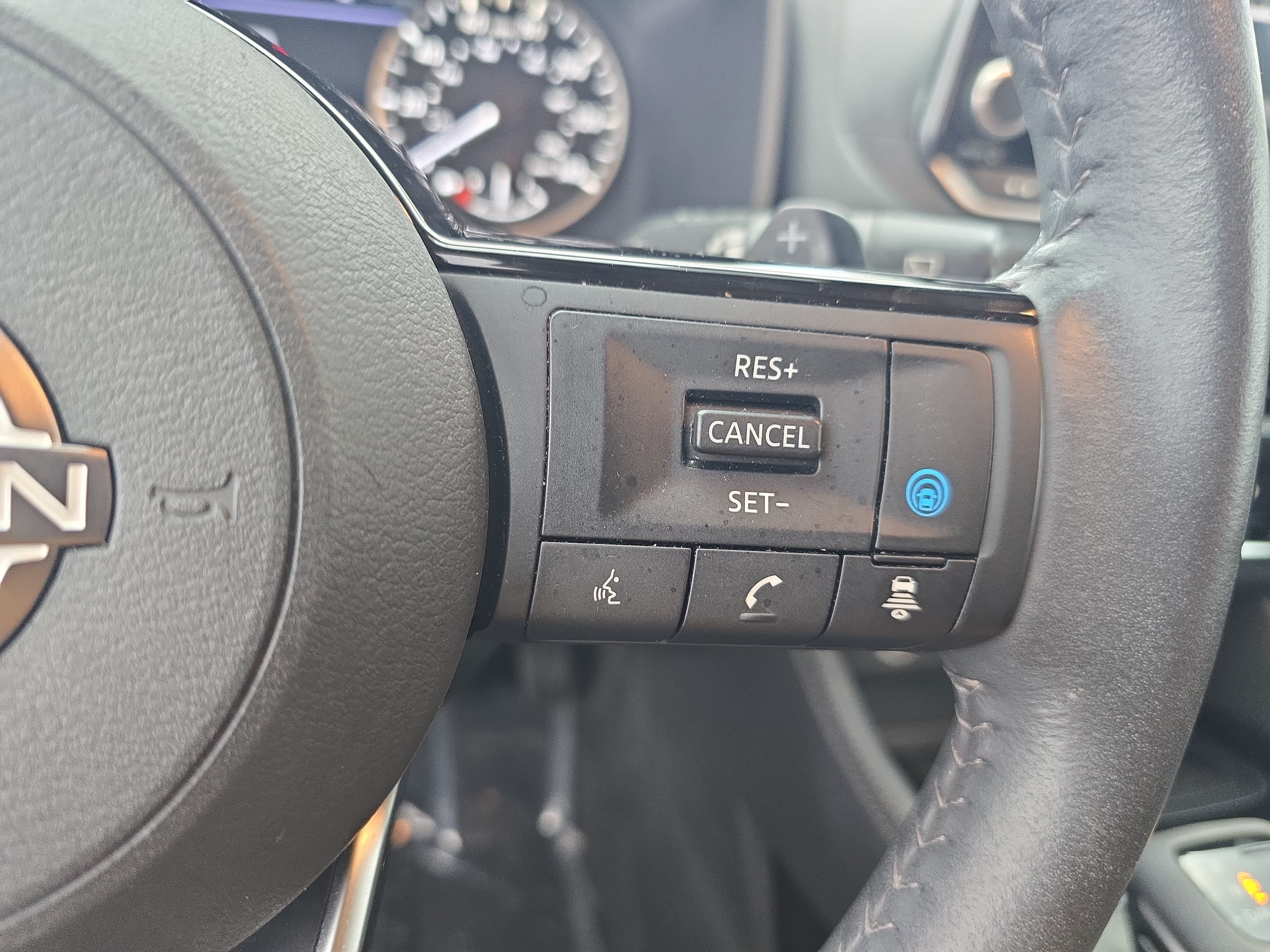 Certified 2023 Nissan Rogue SL AWD/4WD image 18