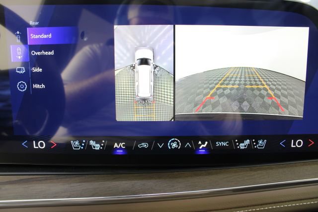 New 2026 Chevrolet Suburban High Country image 4