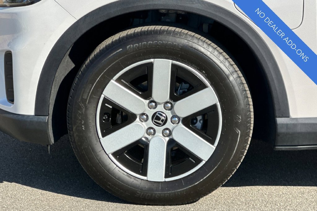 Certified 2024 Honda Prologue EX image 32