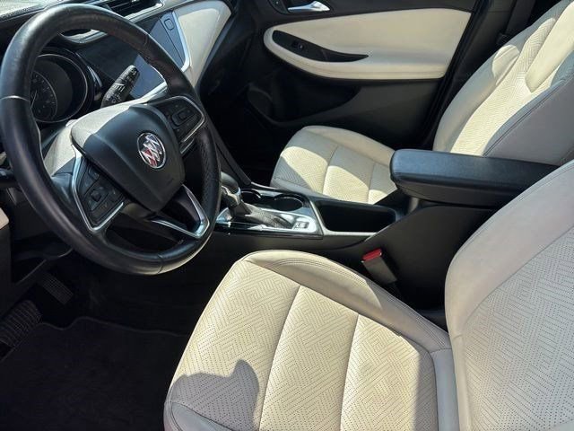 Used 2020 Buick Encore GX Essence FWD image 11