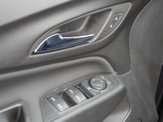 Used 2023 Chevrolet Equinox RS image 14