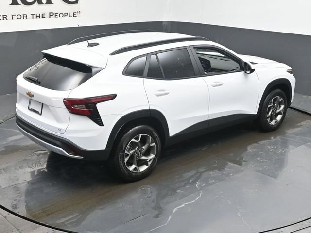 New 2026 Chevrolet Trax LT w/ Driver Confidence Package image 18