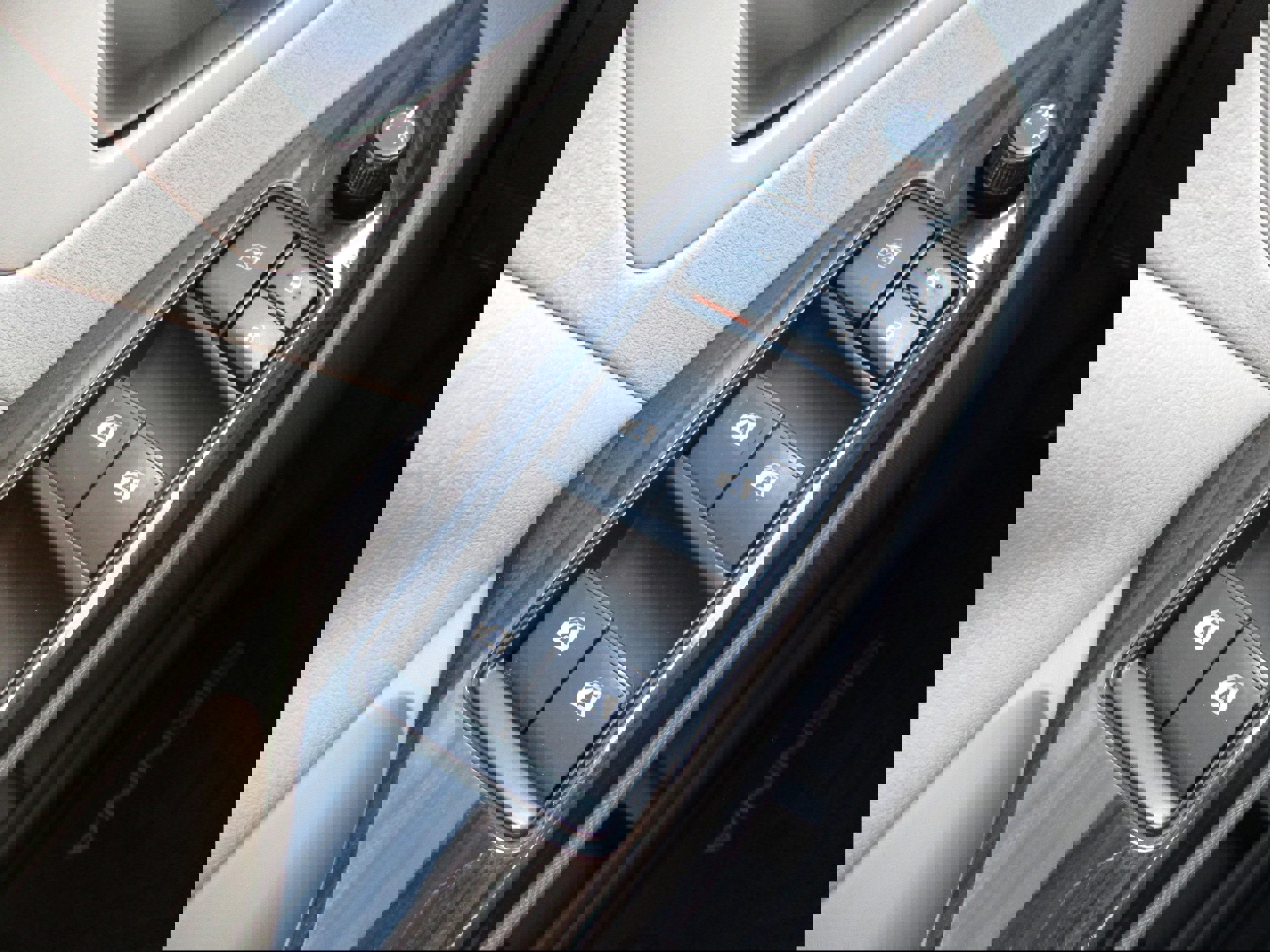 Used 2018 Toyota Sienna XLE Premium image 29