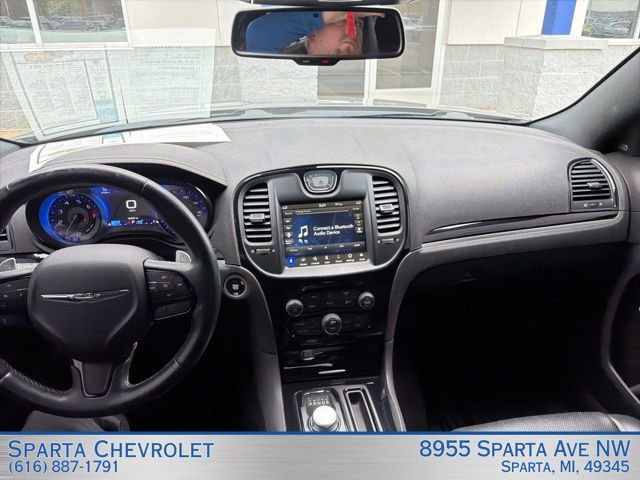 Used 2018 Chrysler 300 S w/ 300S Premium Group 2 AWD/4WD image 15