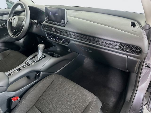 Certified 2023 Honda HR-V LX image 30