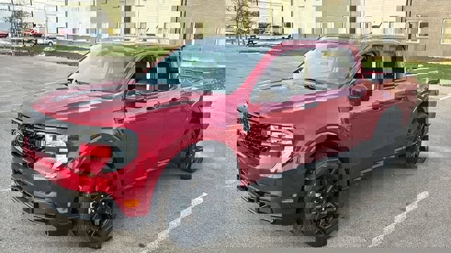 New 2026 Ford Maverick XLT w/ XLT Luxury Package image 2