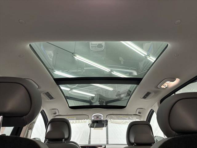 New 2026 Hyundai Ioniq 9 Limited image 22