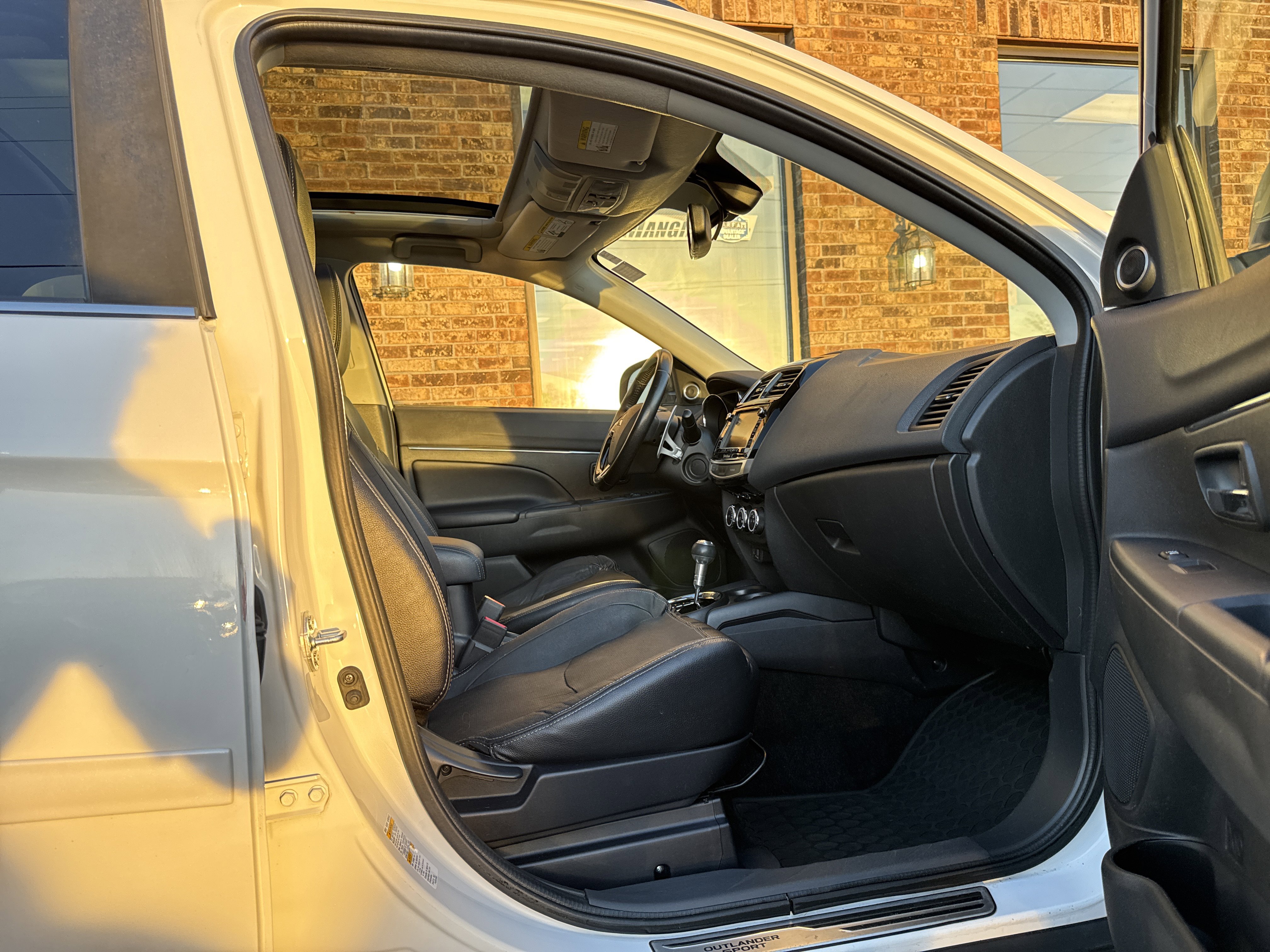 Used 2016 Mitsubishi Outlander Sport GT AWD/4WD image 14