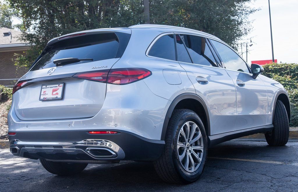 Used 2023 Mercedes-Benz GLC 300 4MATIC w/ Pinnacle Trim Package image 30