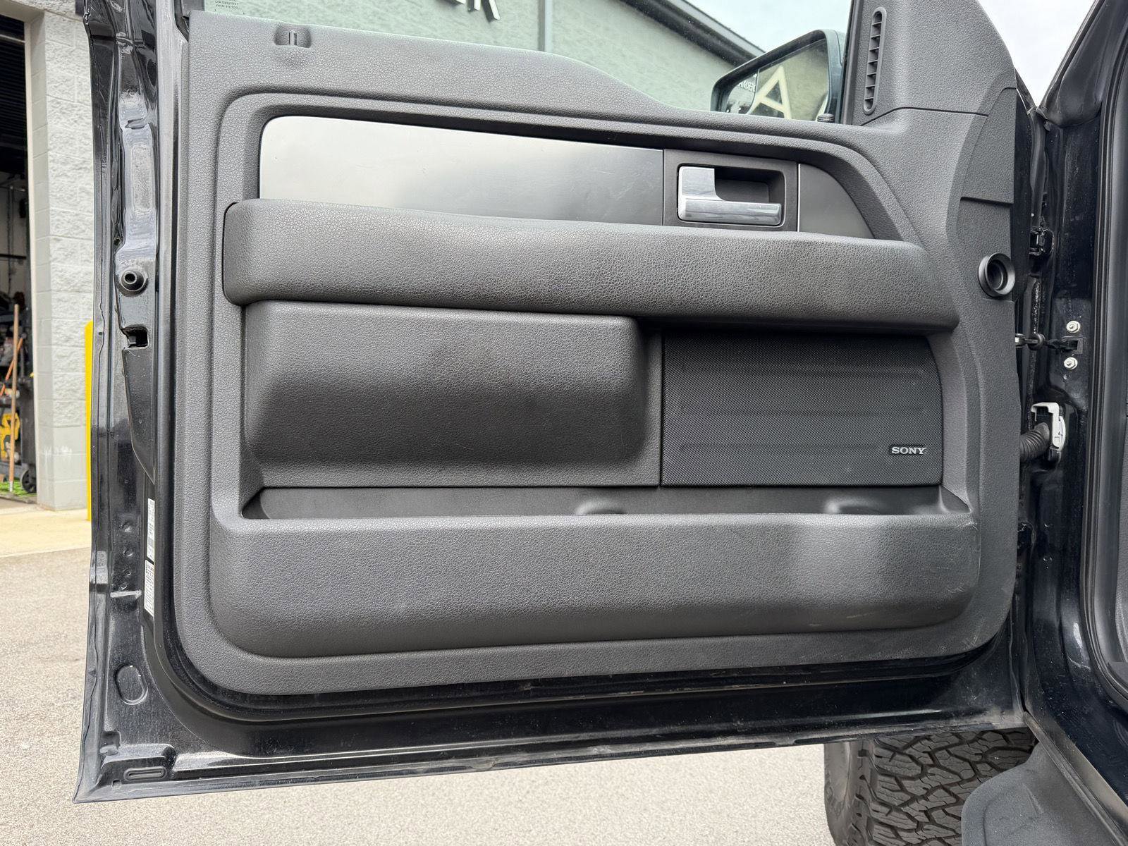 Used 2014 Ford F150 Raptor w/ Equipment Group 801A Luxury AWD/4WD image 26