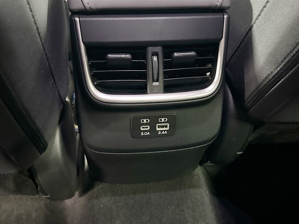 Used 2023 Subaru Outback Premium image 22