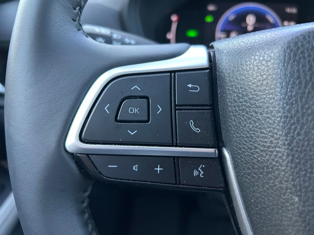 Certified 2025 Toyota Grand Highlander AWD Hybrid image 20
