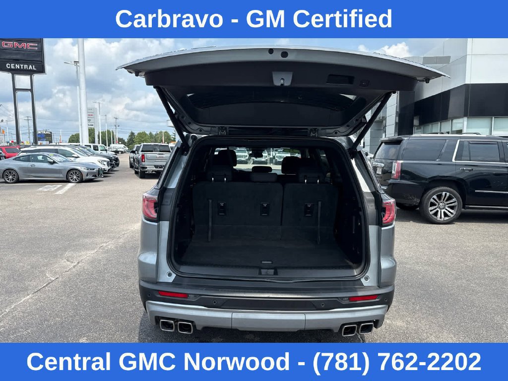 Certified 2025 GMC Acadia Elevation AWD/4WD image 11