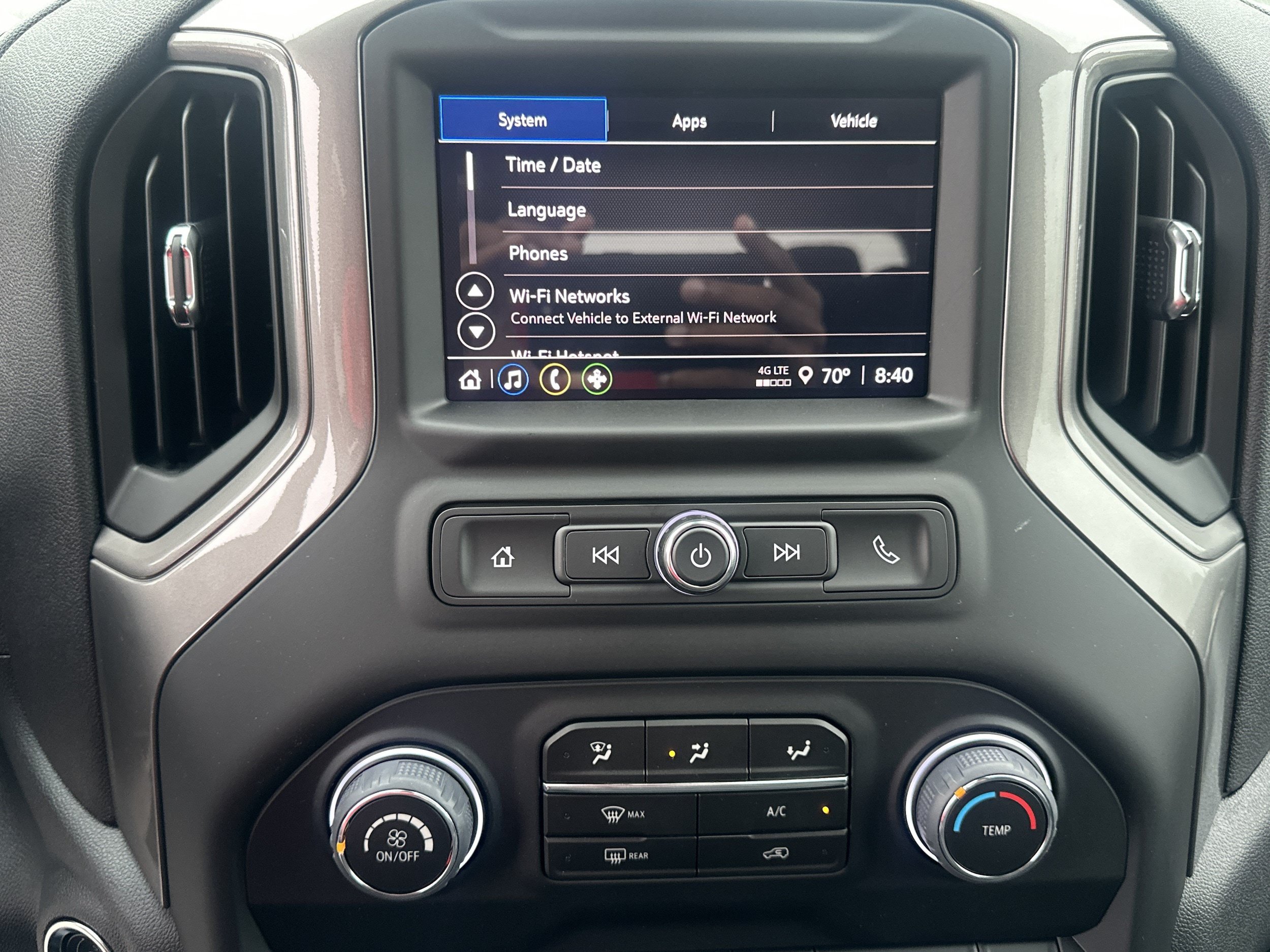 New 2026 Chevrolet Silverado 1500 Custom Trail Boss w/ LPO, Dark Essentials Package AWD/4WD image 27
