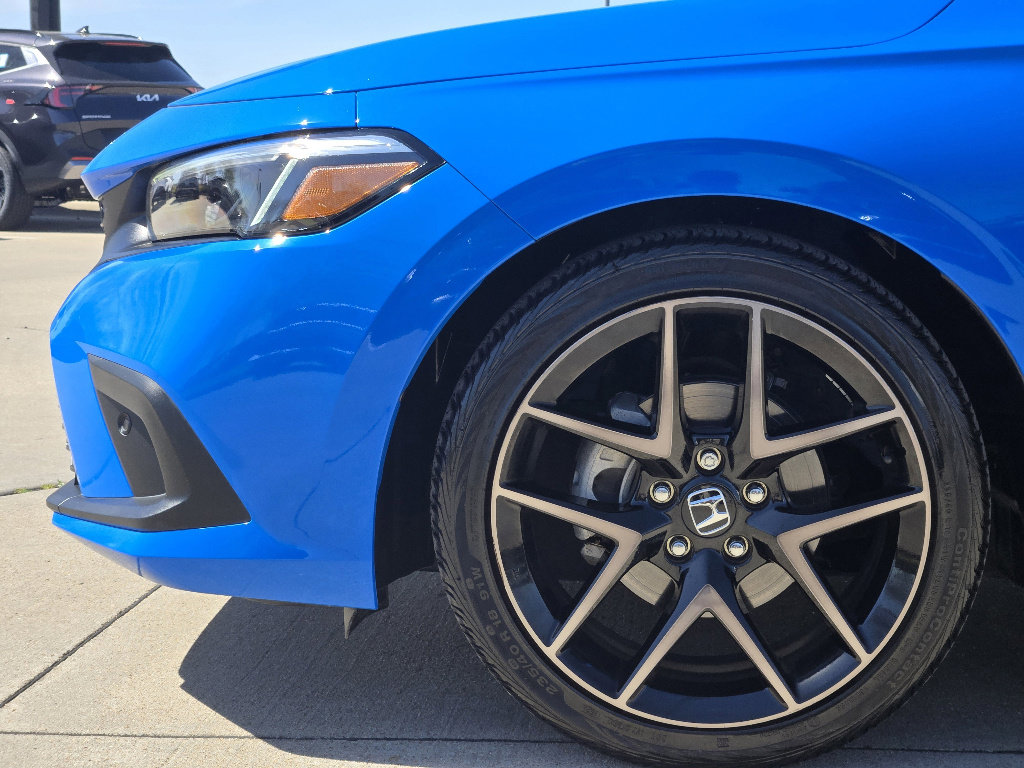 Used 2024 Honda Civic Sport Touring image 14