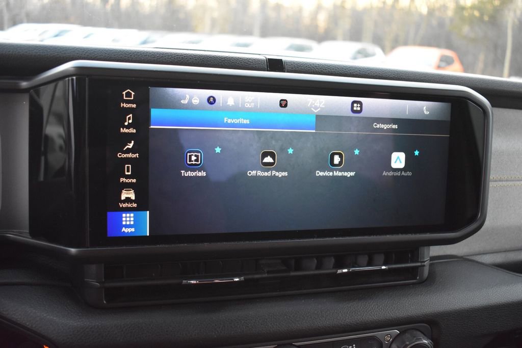 Used 2024 Jeep Wrangler Sport S image 27