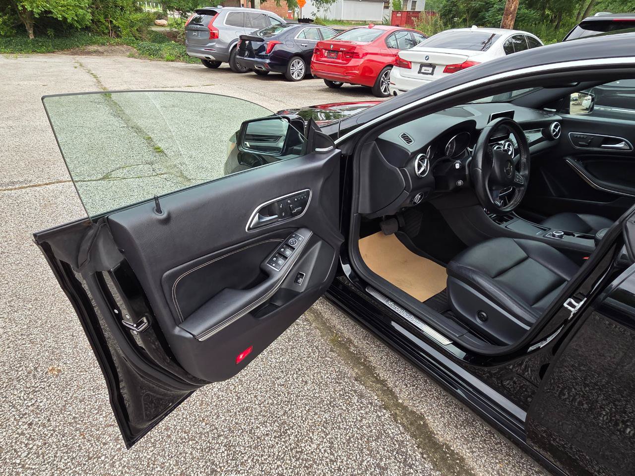 Used 2015 Mercedes-Benz CLA 250 4MATIC image 9