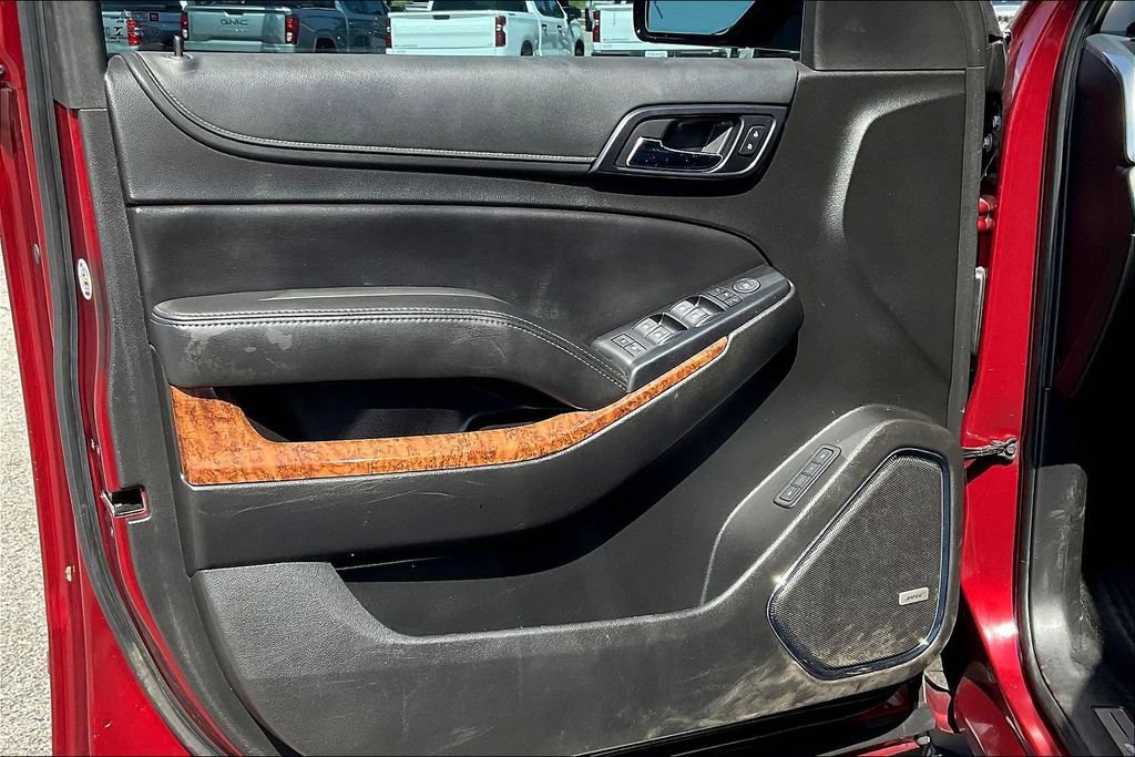 Used 2019 Chevrolet Tahoe Premier AWD/4WD image 19