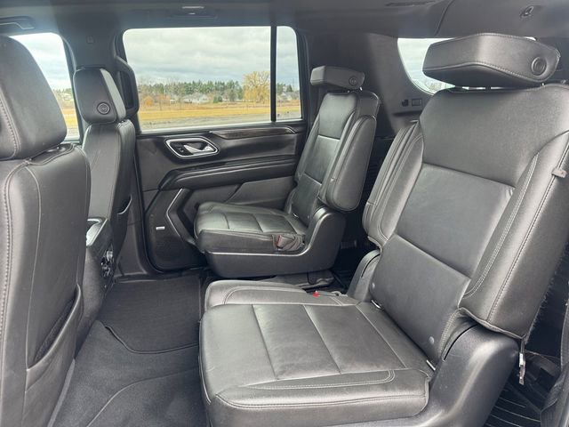 Certified 2022 Chevrolet Suburban LT w/ LT Signature Plus Package image 16