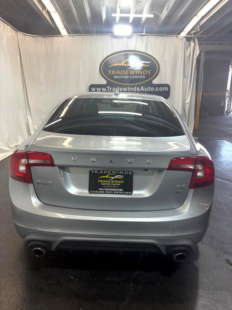 Used 2017 Volvo S60 T5 Dynamic w/ Vision Package image 5