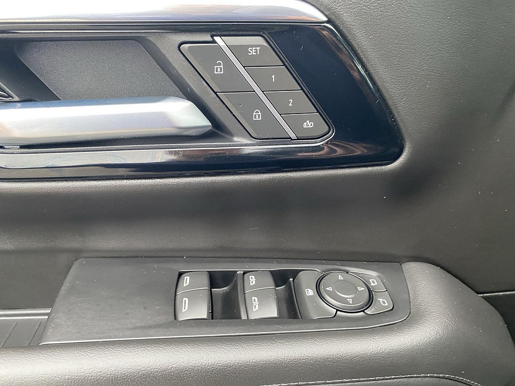 Certified 2025 Chevrolet Tahoe Z71 AWD/4WD image 20