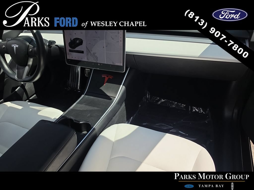 Used 2018 Tesla Model 3 Mid Range RWD image 10