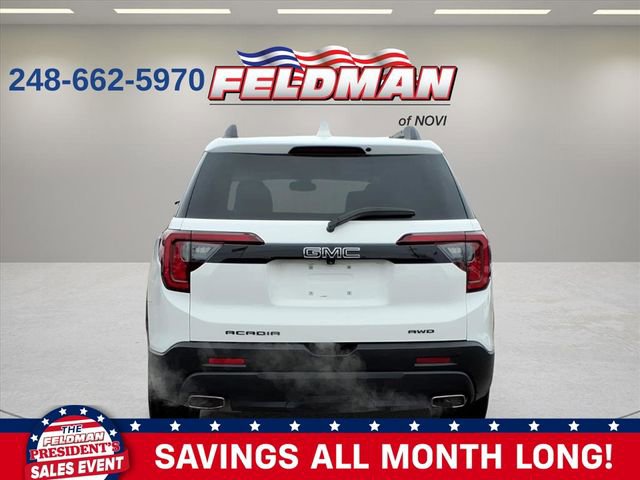 Used 2023 GMC Acadia SLT w/ Elevation Edition image 4