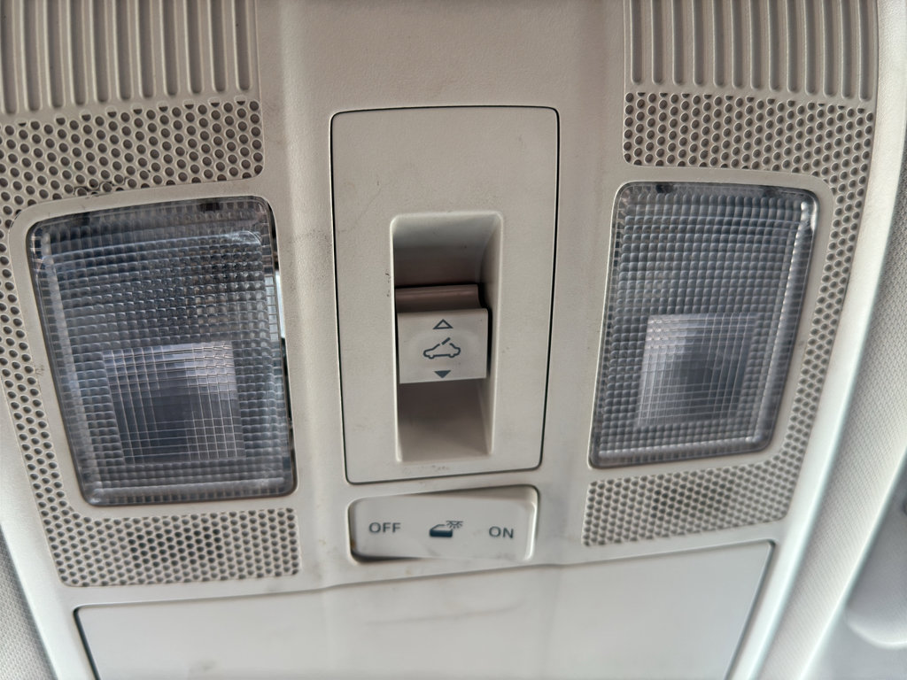 Used 2023 MAZDA CX-9 Touring image 25