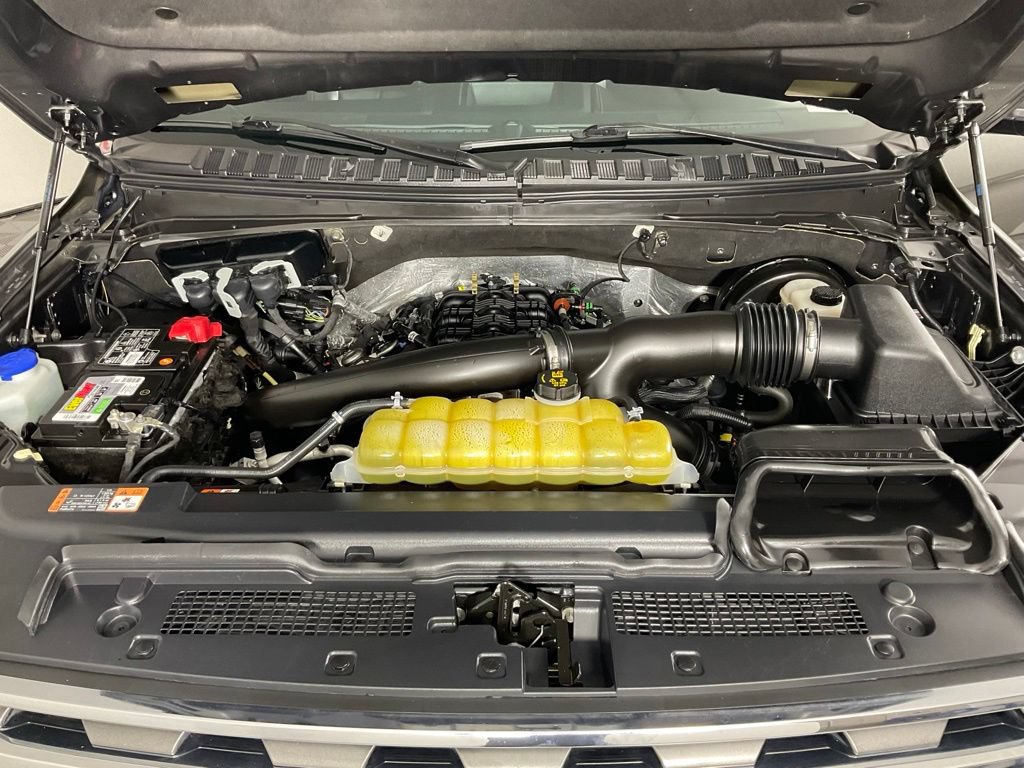 Used 2021 Ford Expedition XLT RWD image 9