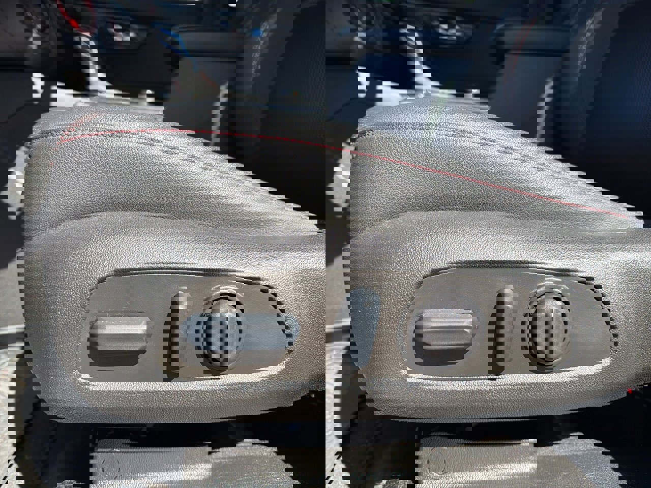 Used 2023 Chevrolet Blazer RS image 9