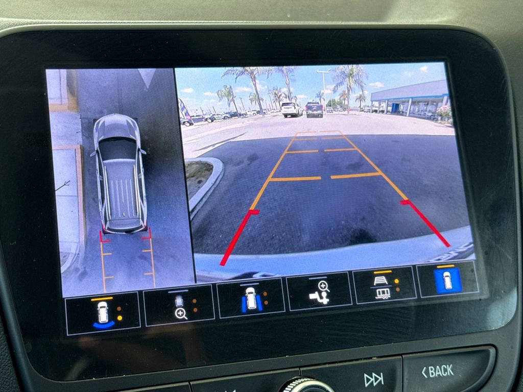 Used 2023 Chevrolet Equinox LT FWD image 21