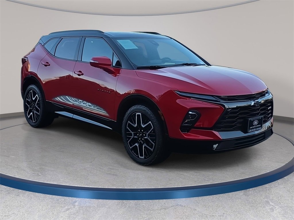 Used 2023 Chevrolet Blazer RS w/ Driver Confidence II Package image 4