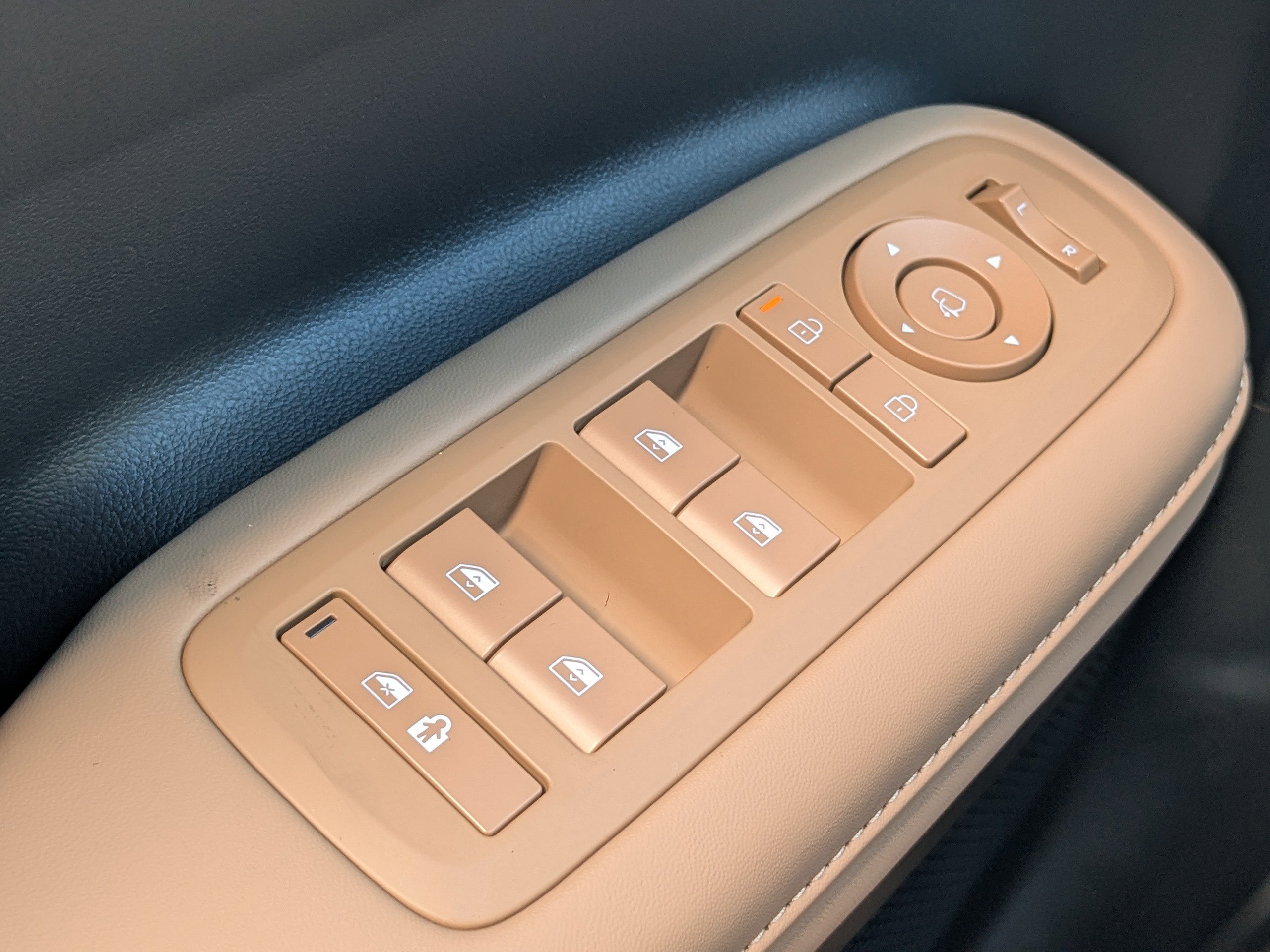 New 2026 Hyundai Santa Fe Calligraphy image 22