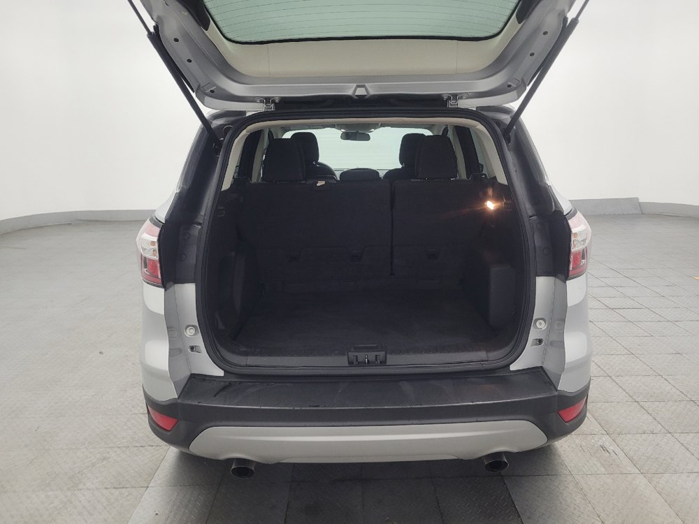 Used 2018 Ford Escape SE FWD image 29
