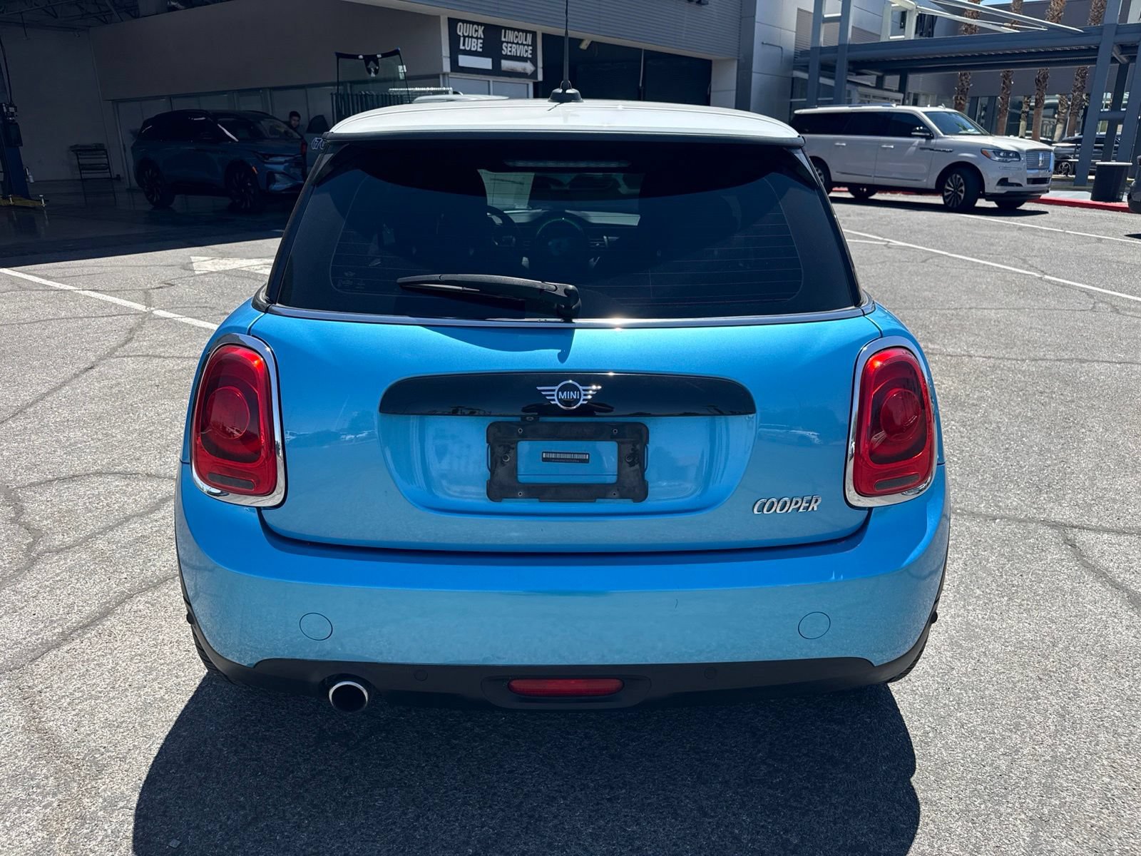 Used 2019 MINI Cooper 2-Door Hardtop FWD image 6