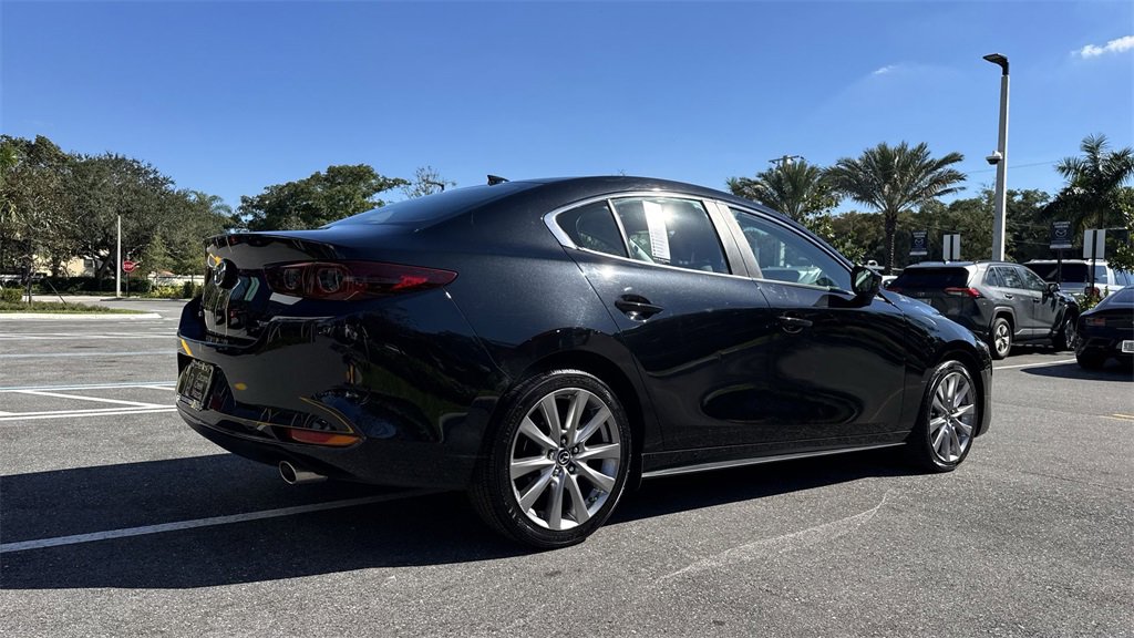Used 2020 MAZDA MAZDA3 Sedan w/ Preferred Package image 25
