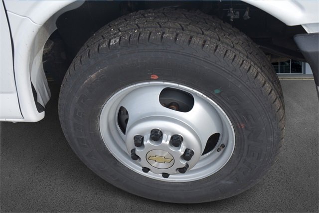 New 2025 Chevrolet Express 3500 w/ Power Convenience Package image 11