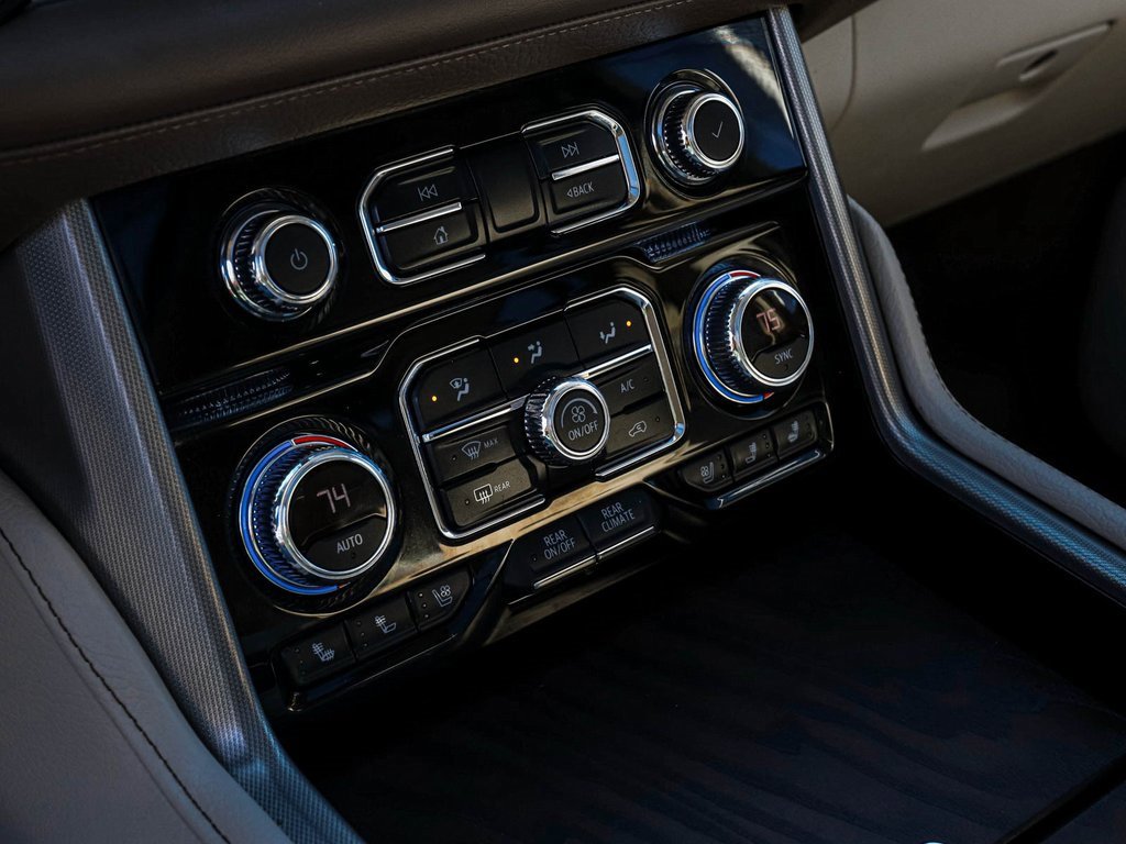 Used 2022 GMC Yukon Denali image 22