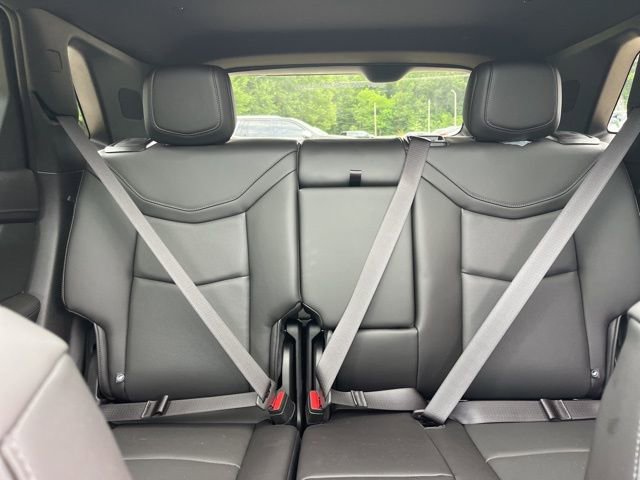 New 2026 Cadillac XT5 Sportv w/ LPO, Floor Liner Package AWD/4WD image 46
