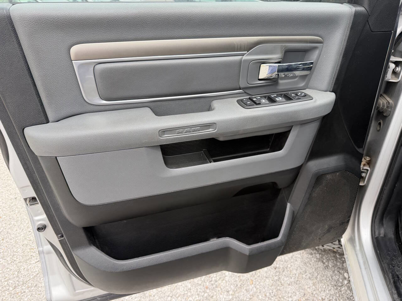 Used 2013 RAM 1500 Big Horn AWD/4WD image 13