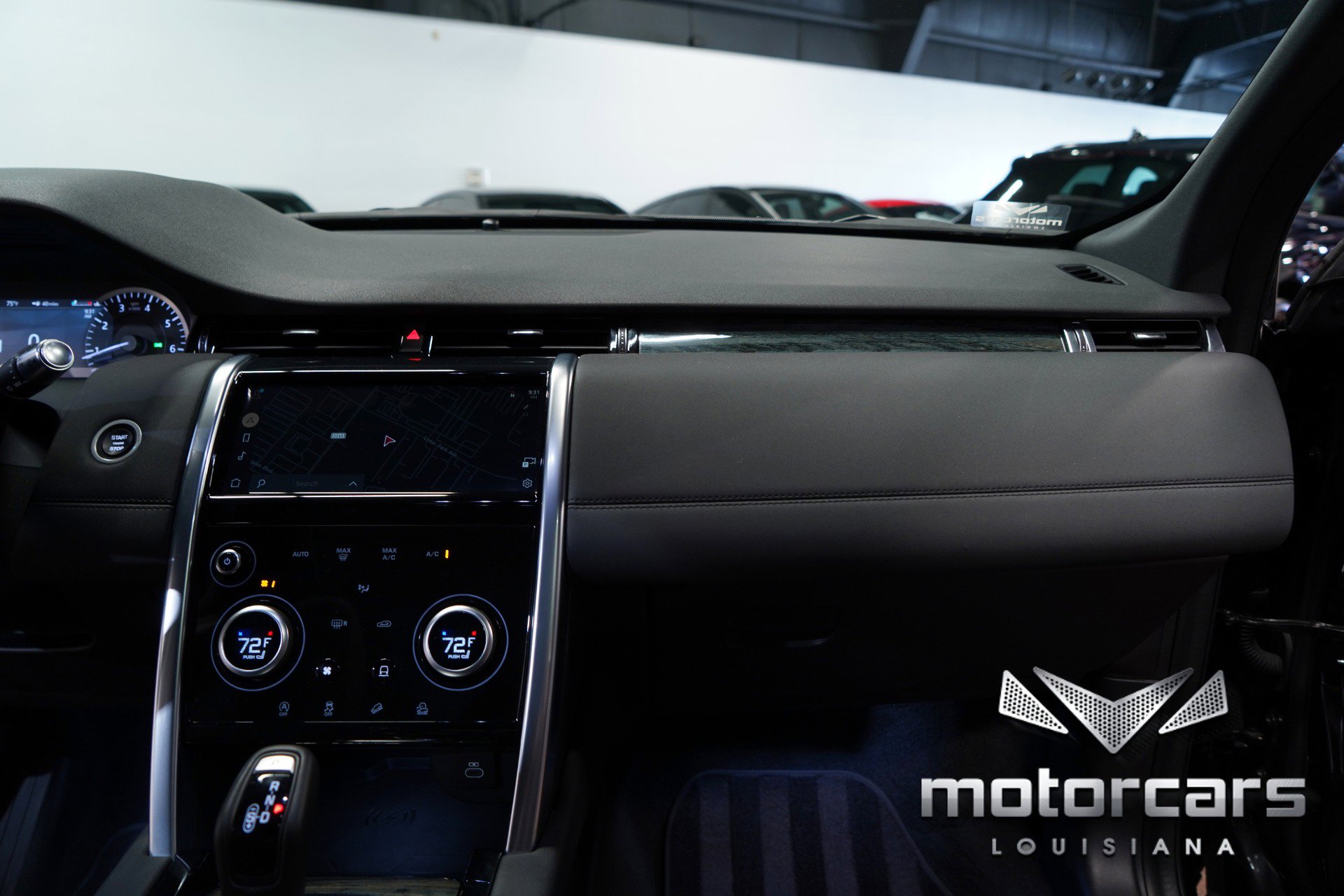 Used 2022 Land Rover Discovery Sport S image 33