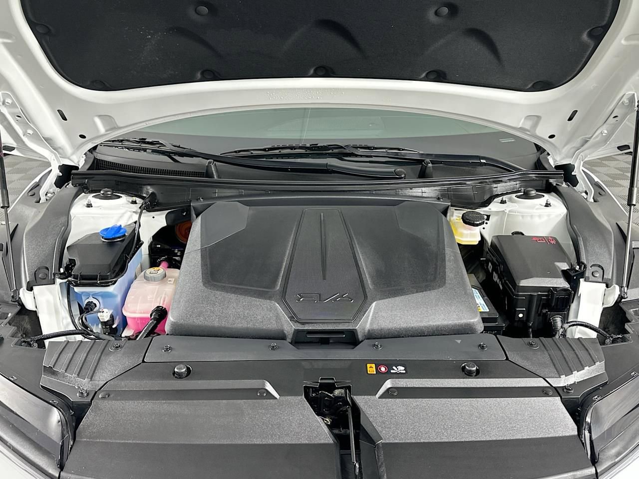 Used 2025 Kia EV6 Light w/ Light LR Technology Package RWD image 41