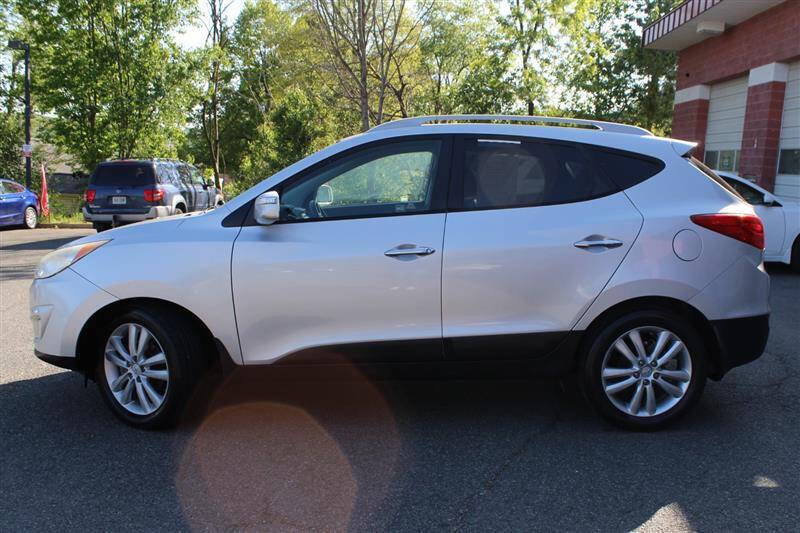 Used 2012 Hyundai Tucson Limited FWD image 2