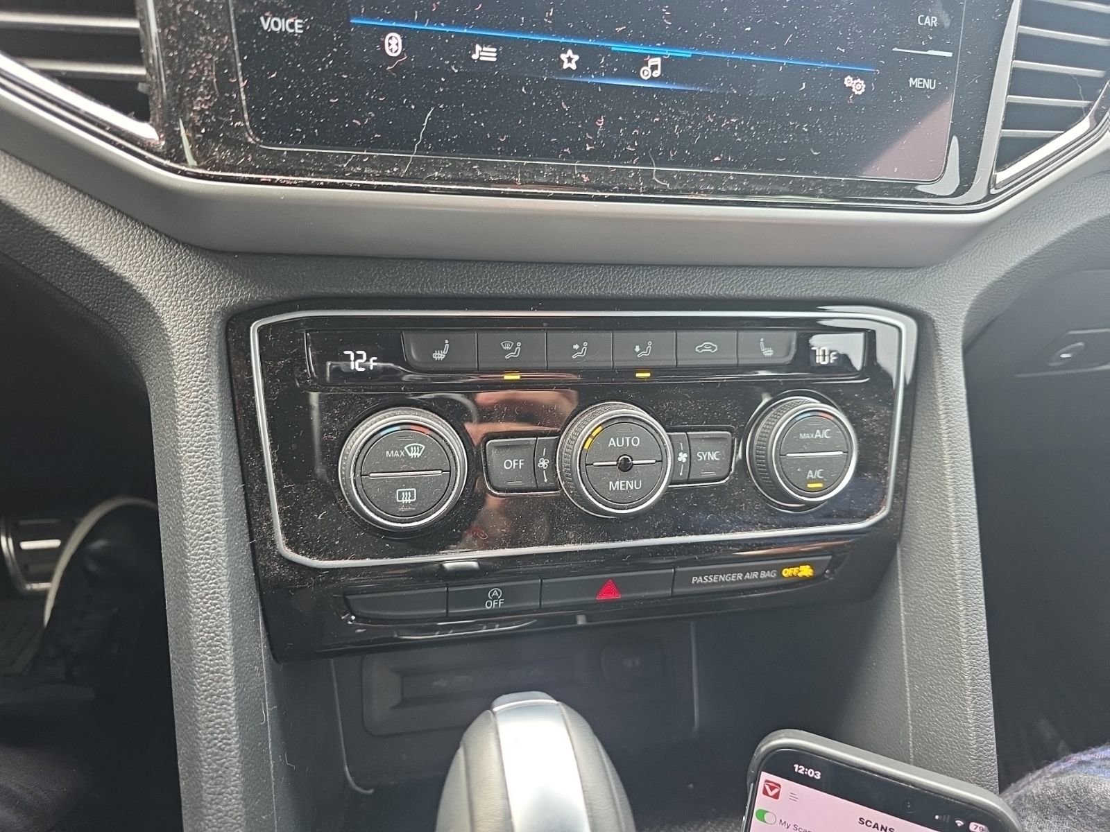 Used 2022 Volkswagen Atlas Cross Sport SEL R-Line image 20