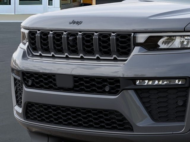 New 2027 Jeep Grand Cherokee Limited AWD/4WD image 11