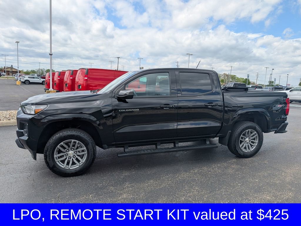 Used 2024 Chevrolet Colorado LT w/ LT Convenience Package image 5