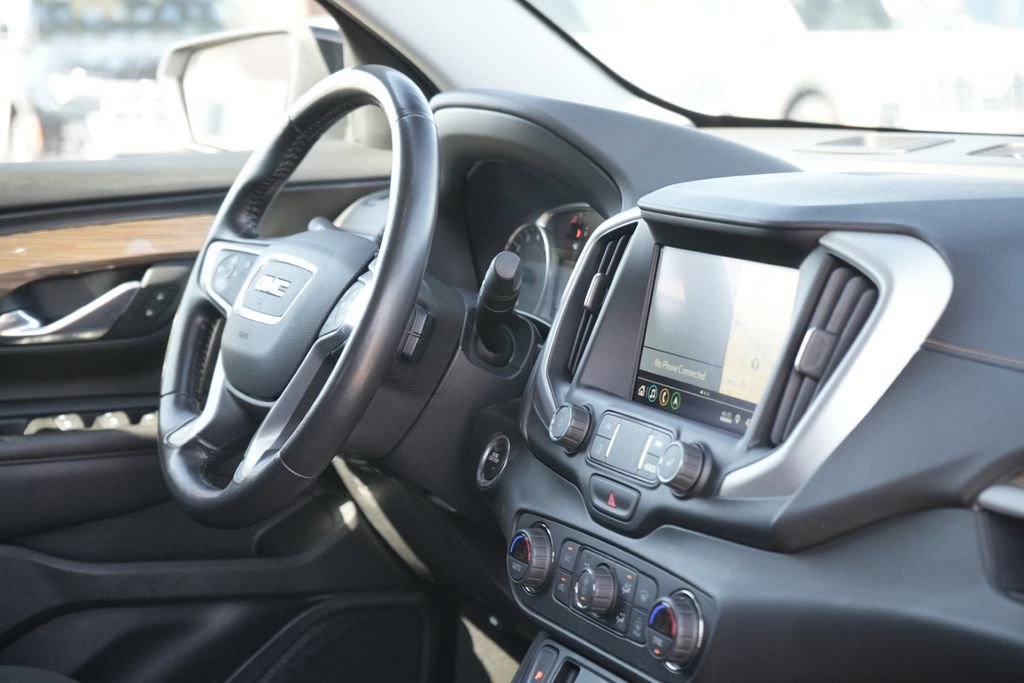 Used 2021 GMC Terrain SLE w/ Driver Convenience Package image 13