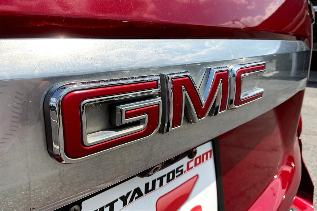 Used 2022 GMC Yukon XL Denali w/ Denali Ultimate Package AWD/4WD image 21