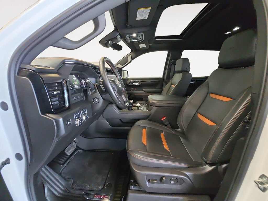 Certified 2025 GMC Sierra 1500 AT4 w/ Technology Package AWD/4WD image 11